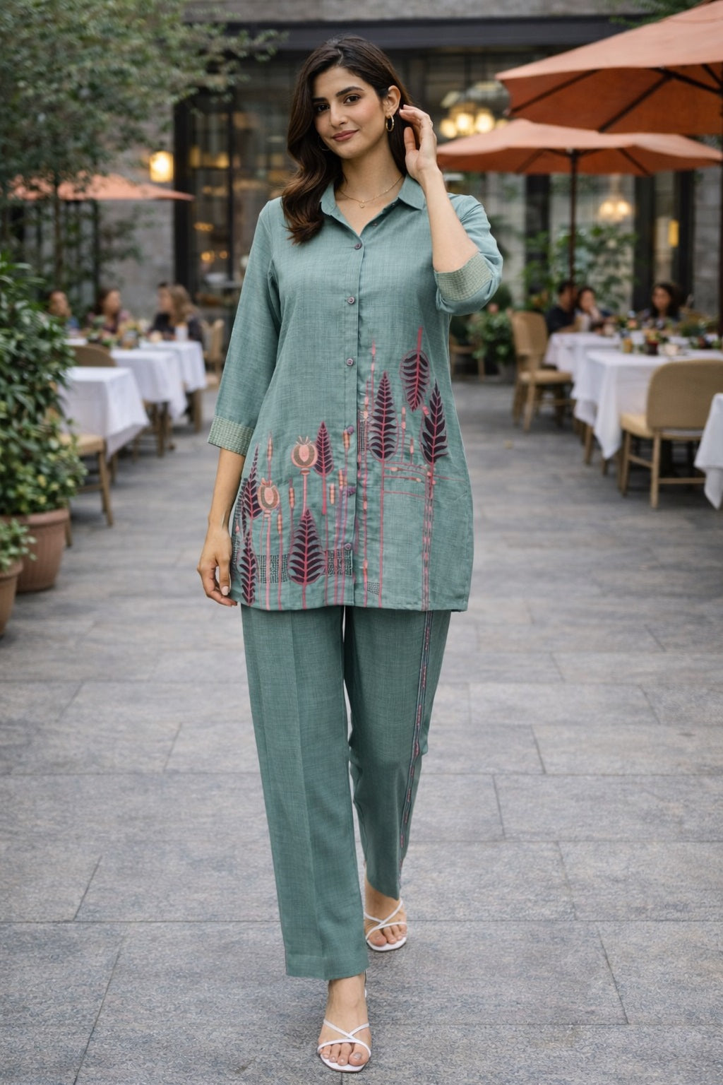 woman Embroidery Multi Thread Work