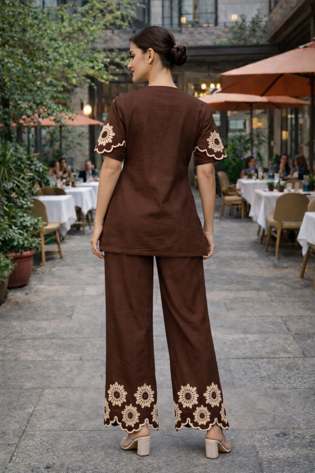 Women's Cotton-Linen Cutwork Flower Embroidery Co-ord Set